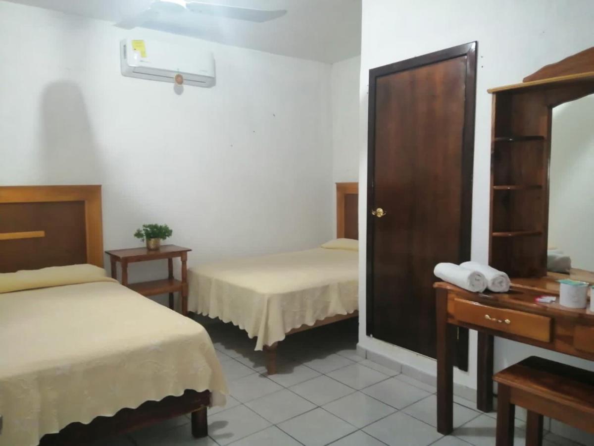 Hotel Y Restaurante El Texano Tamasopo Luaran gambar